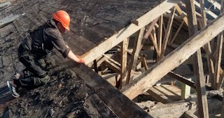 Профессиональный демонтаж стропильной системы от Сварной-Бгд в Богородицке от 581 рублей.