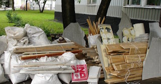 Демонтаж и вывоз мусора в Богородицке - Снос строений | Сварной-Бгд от 1057 рублей